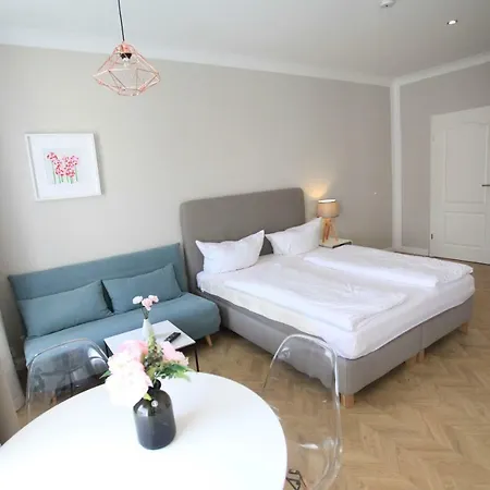 Zollikof Aparts - Sauna & Studioapartments Apartahotel